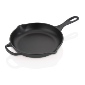 Le Creuset Signature Cast Iron Skillet With Metal Handle - 23cm - Satin Black