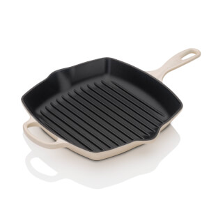 Le Creuset Signature Cast Iron Square Grillet - 26cm - Almond