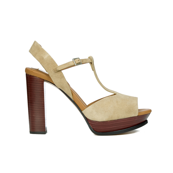 chloe soft tan sandals