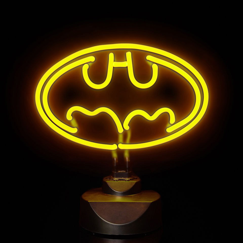 DC Comics Batman 30cm Wide Neon Light | IWOOT