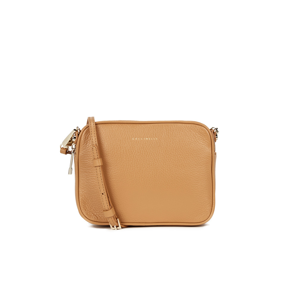 Tan Crossbody Bag Outfit