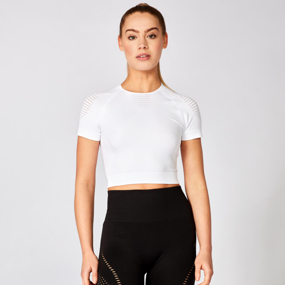 Shape Seamless Short-Sleeve Crop Top - White