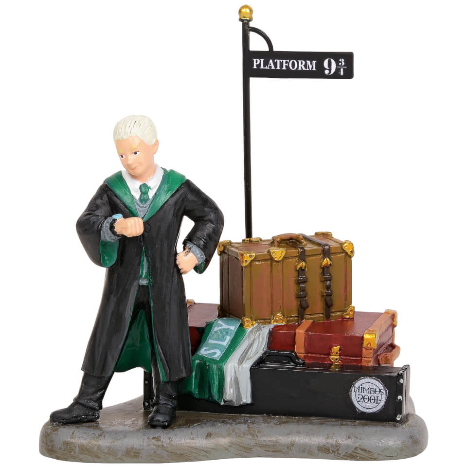 Harry Potter Village Draco Malfoy and Dobby 9.0cm Merchandise Zavvi UK