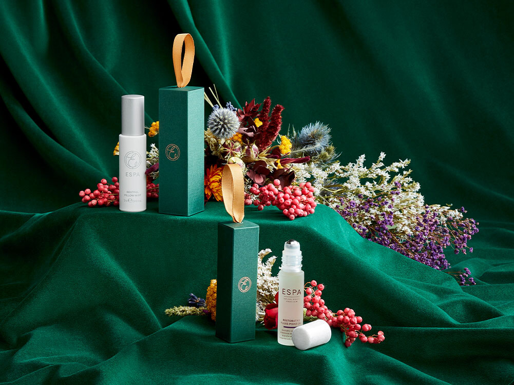 Decorate the Perfect Christmas Tree