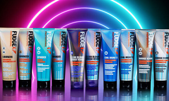 Enjoy exclusive Black Friday discounts on our haircare gift sets!
