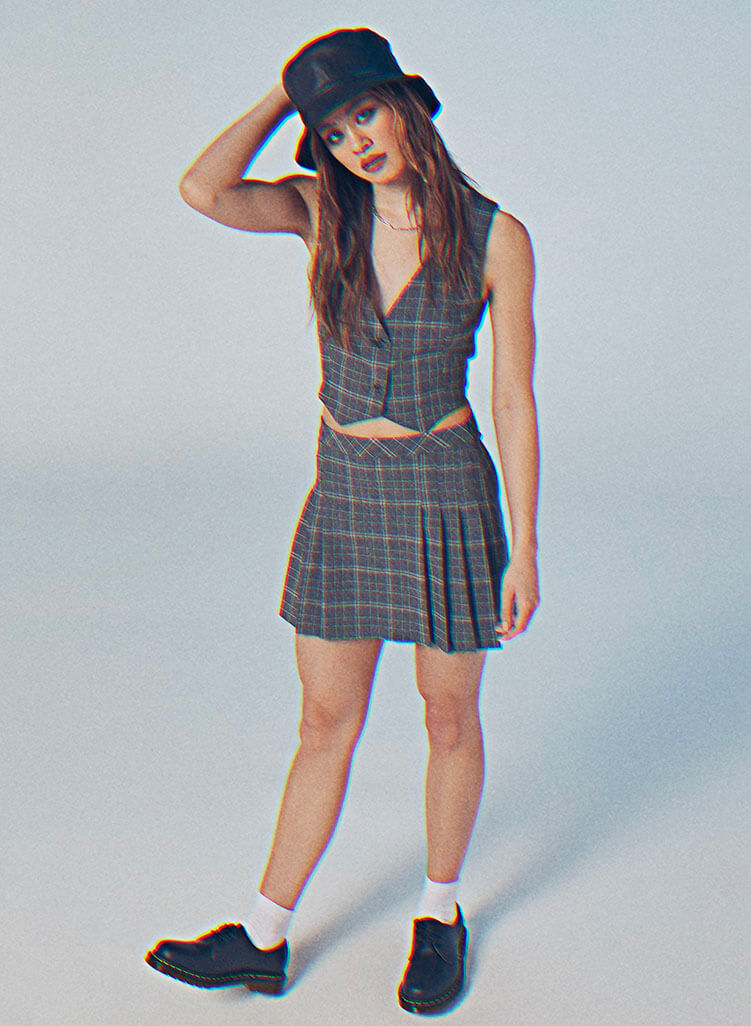 SHOP WOMENS