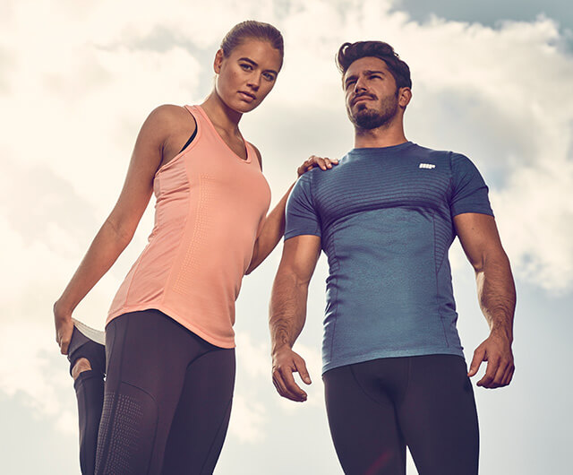 <b> 40% OFF ALL CLOTHING </b>