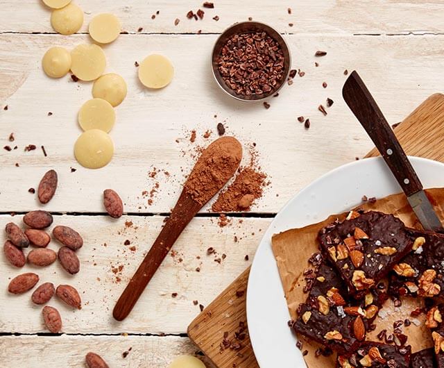 СО ВКУСОМ ШОКОЛАДА